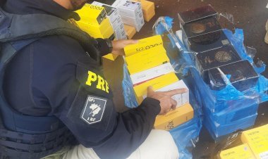 Cerca de 200 celulares irregulares são apreendidos pela PRF em Itumbiara